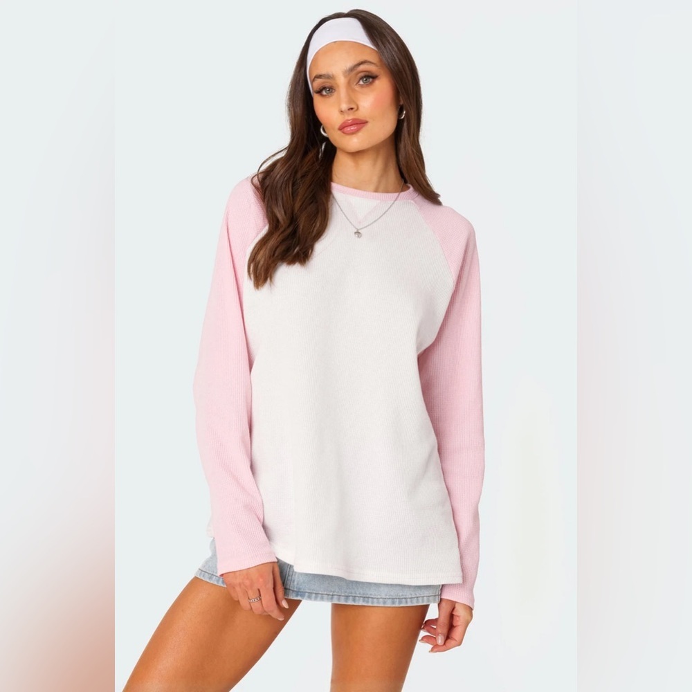 NWOT - Edikted Me Time Oversized Waffle Top in Pink / White - Size M